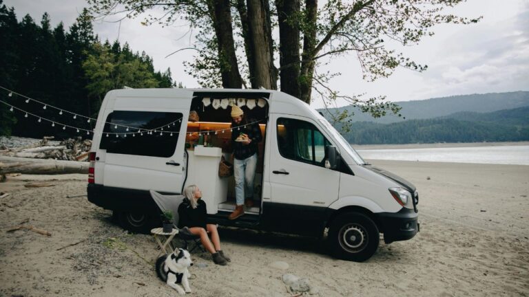 Financial Tips for Living an Unconventional Lifestyle