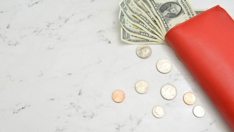 The 7 Streams of Income: How the Wealthy Build Financial Freedom
