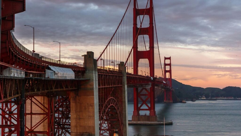 Golden Gate Bridge San Francisco representing US economy and Trump tariffs impact on UK finances in 2026