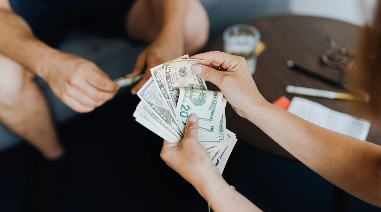 Man preparing to negotiate a pay rise at work