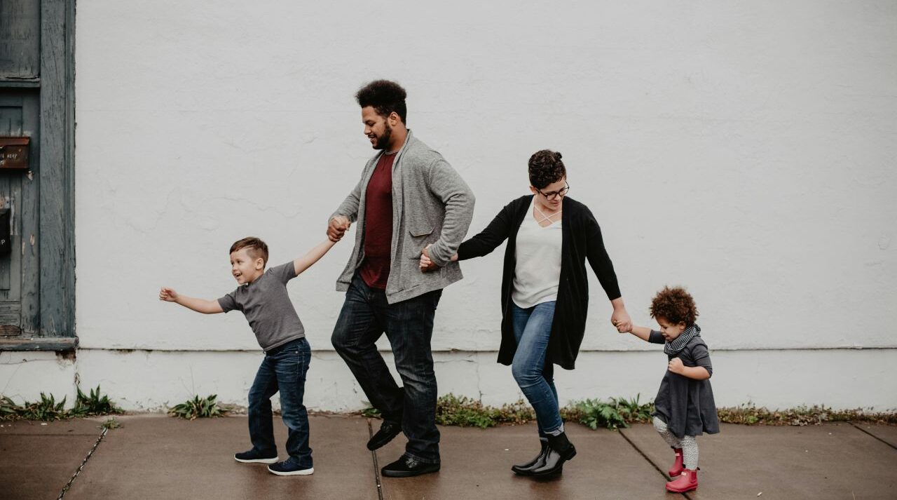 Reviewing inheritance tax children UK planning documents